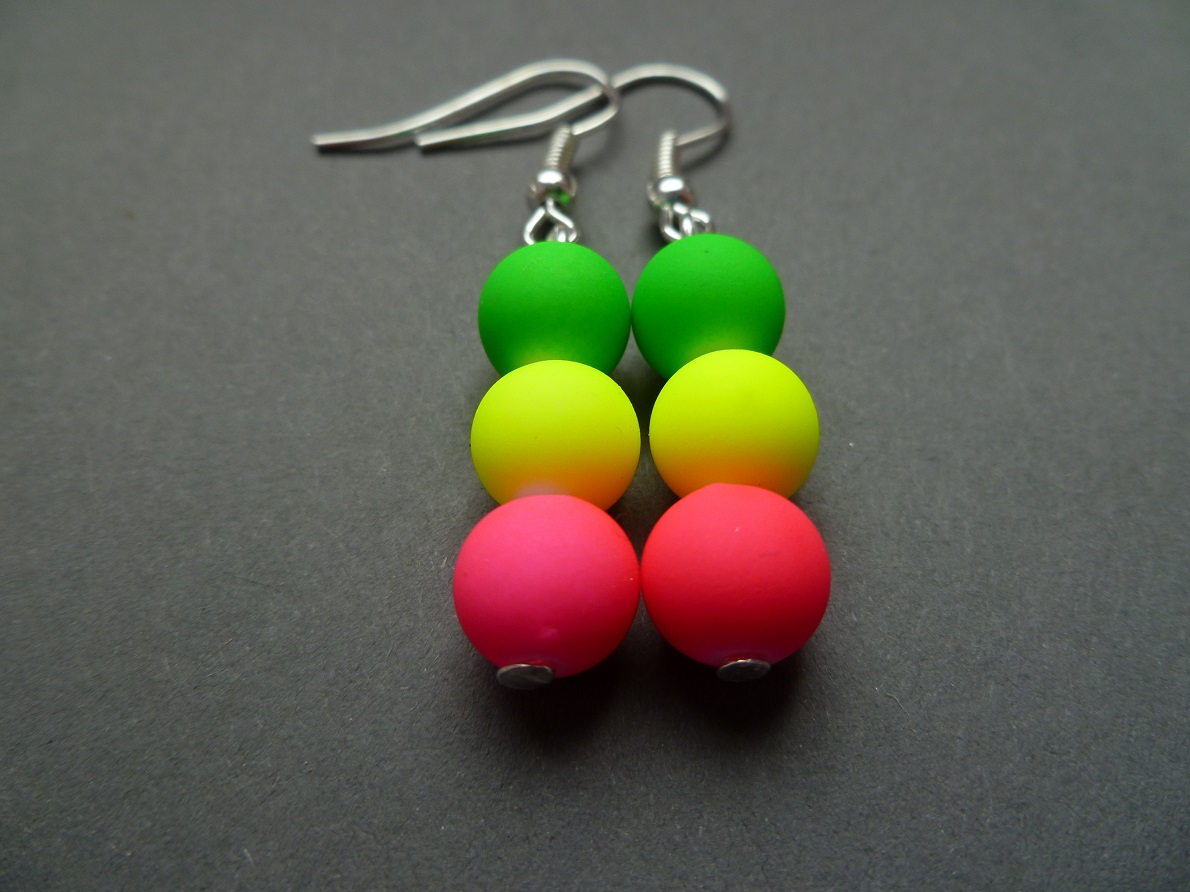 Barevné náušnice neonové