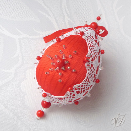 Originální vajíčko s korálky (OZ043)