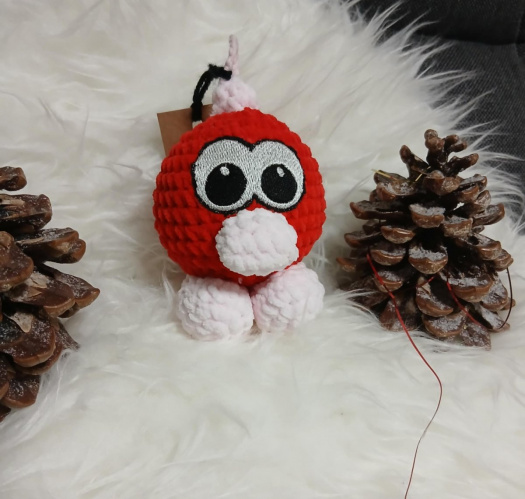 Vánoční koulička červená