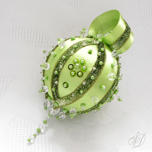 Originální vánoční ozdoba - Luxusní smaragd