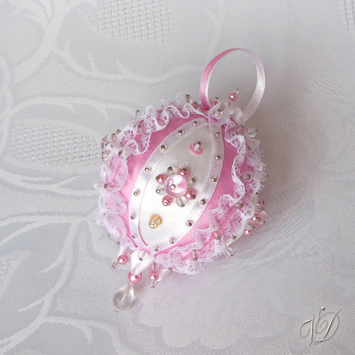 Originální vánoční ozdoba - Něha luxusního morganitu