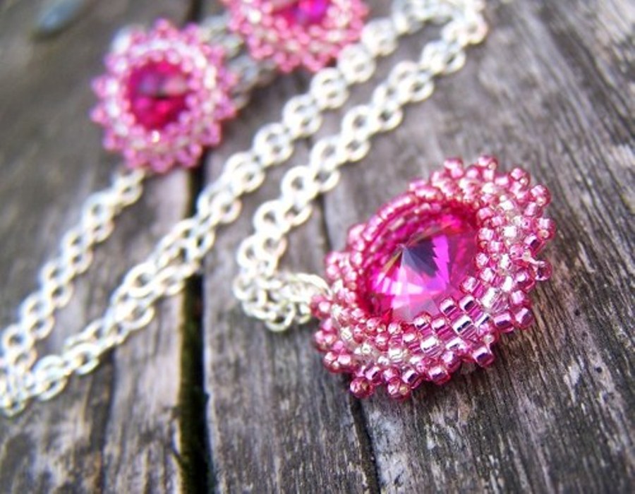 Swarovski....Fuchsia...náhrdelník