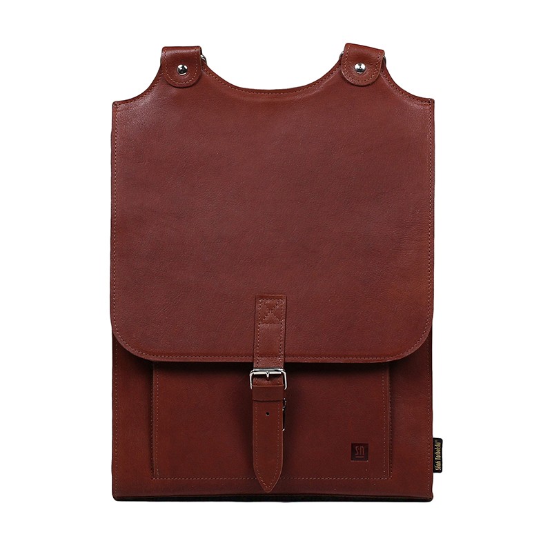 Prostorný kožený batoh hnědý 