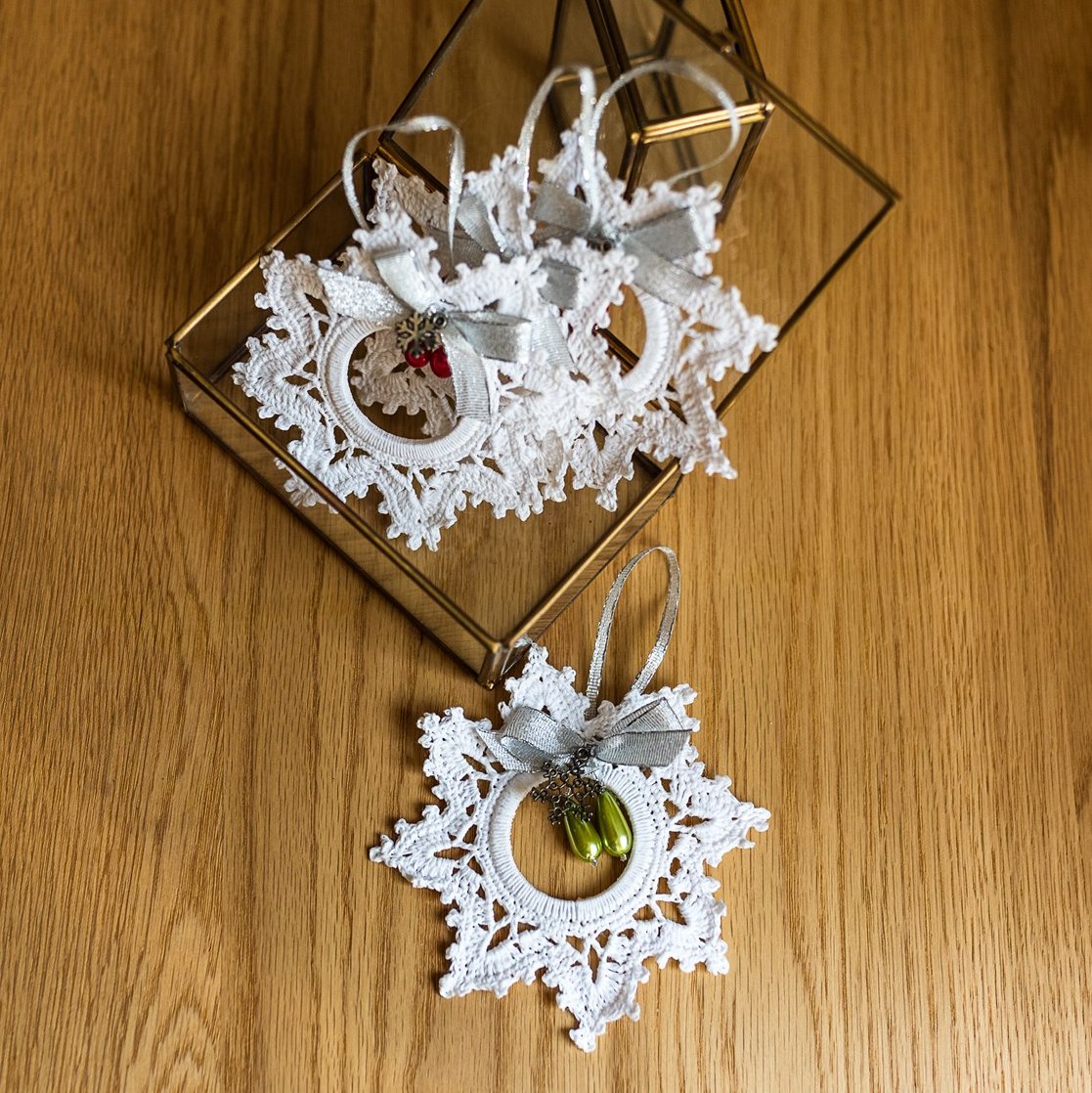 Sněhové vločky s korálky