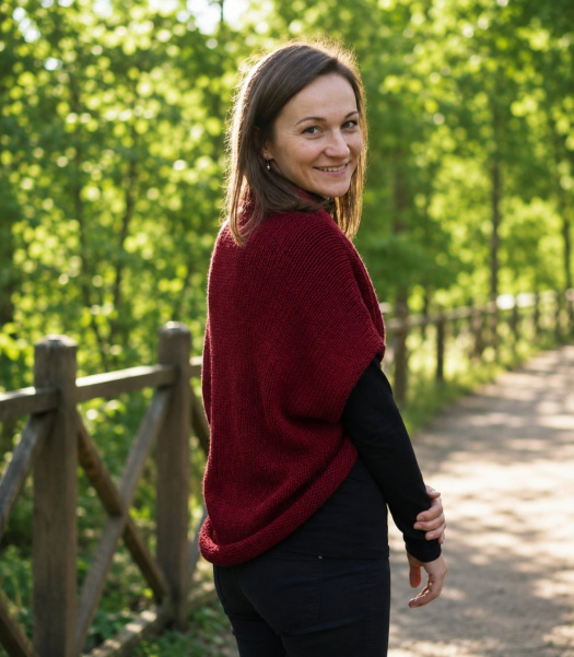 Pletená vesta - barva tmavě vínová