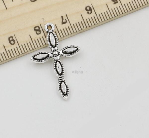 Přívěsek  křížek