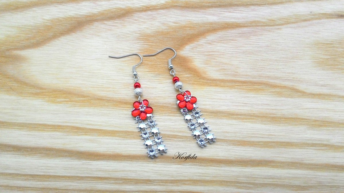 Náušnice červená kytička + obdelníček (729/16)
