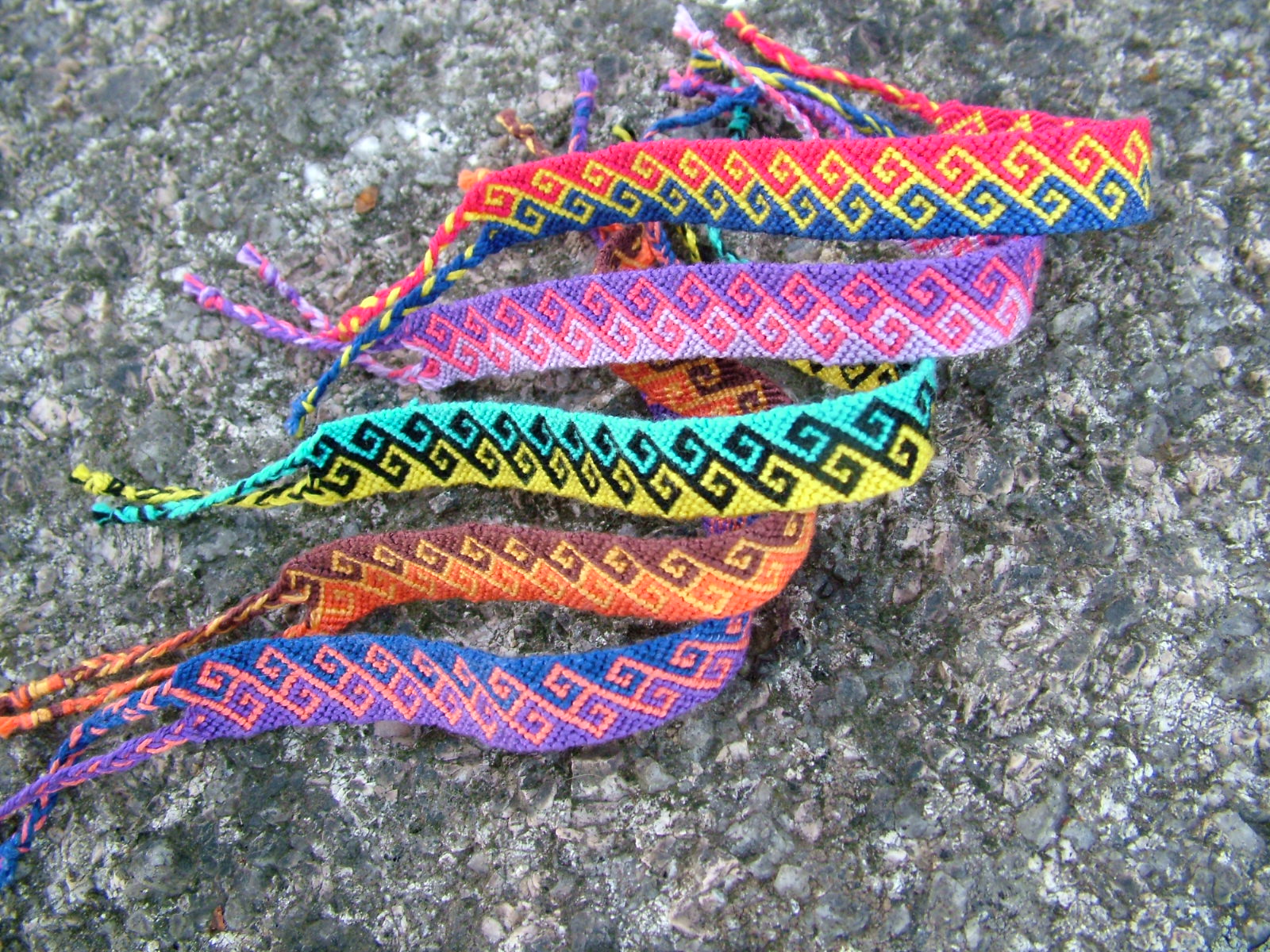 barevný náramek č. 165