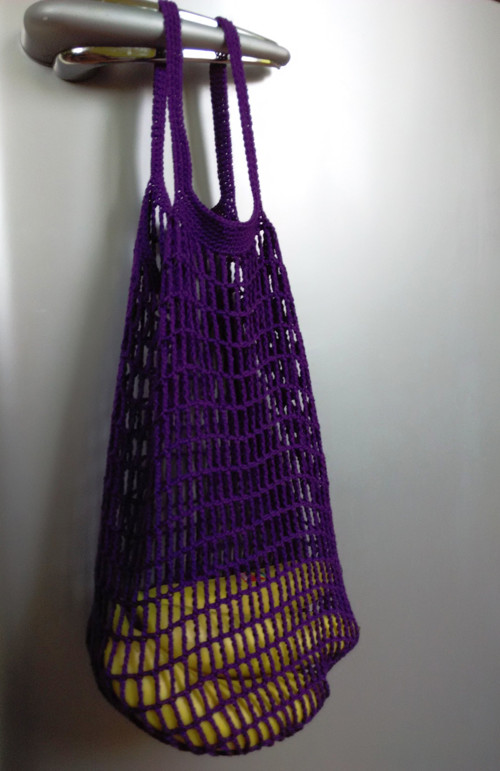 Háčkovaná taška - síťovka fialová