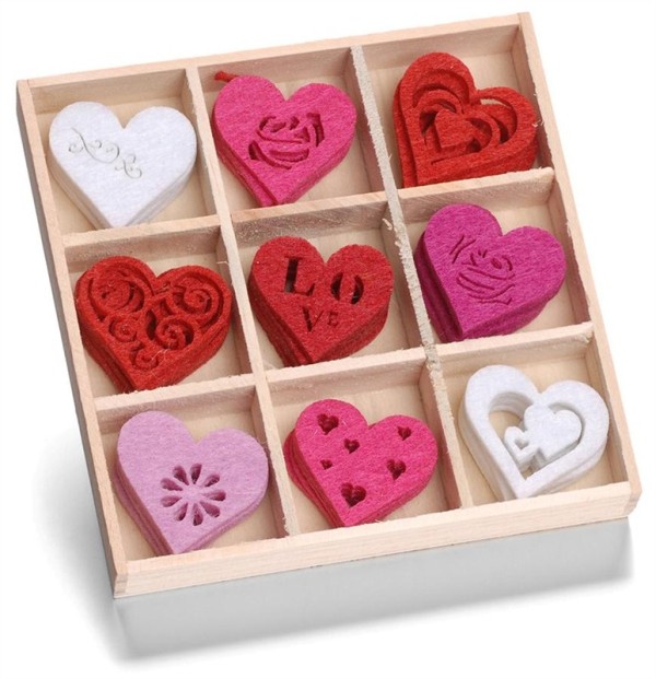 sada výřezů k dalšímu tvoření - cena za 9 kusů