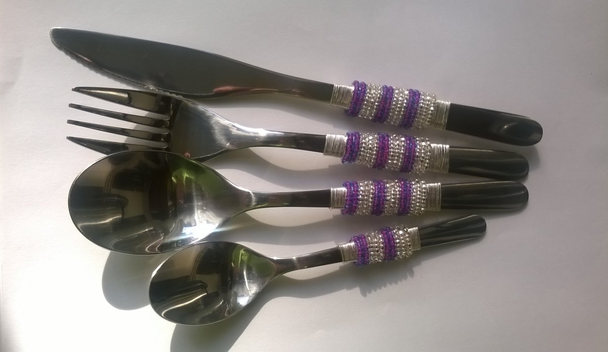 Korálkový příbor