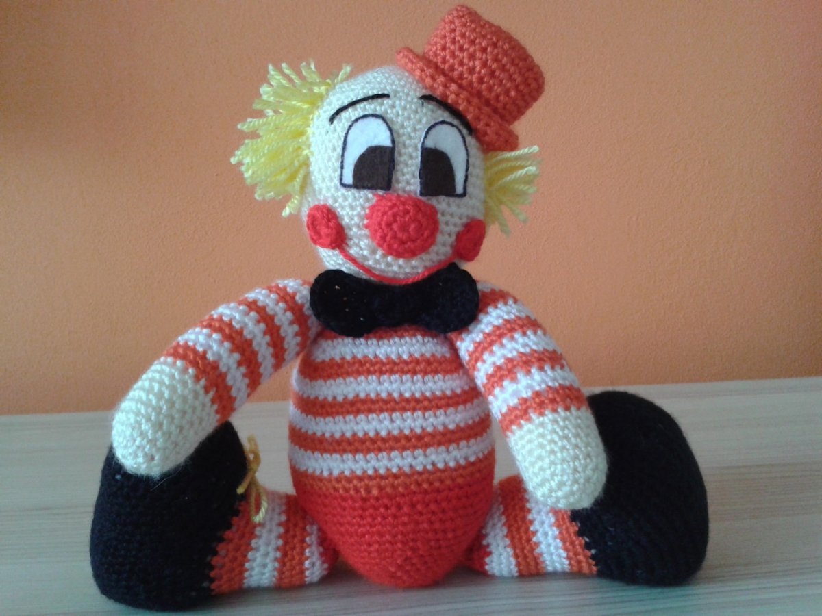 NÁVOD - Háčkovaný Klaun