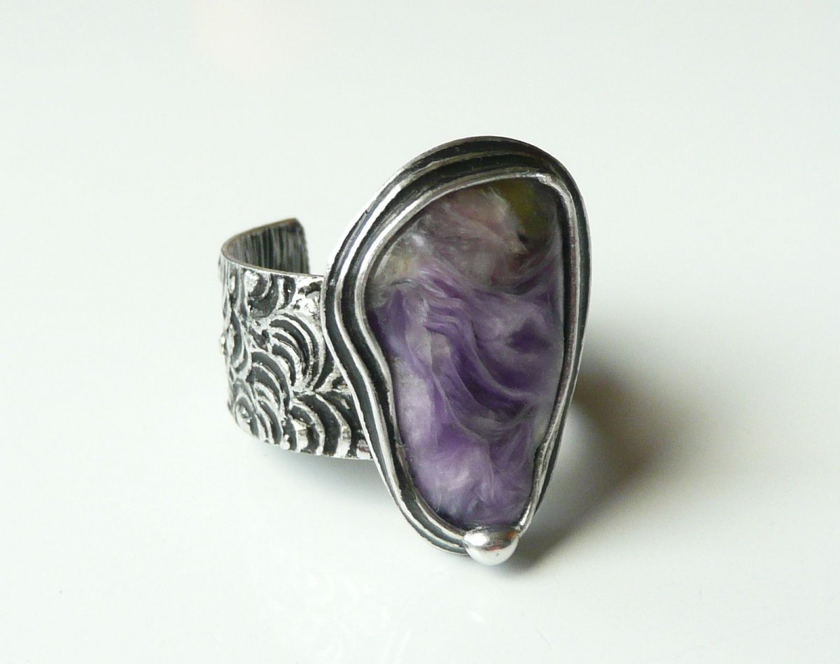 Monnet .. ( čaroit )