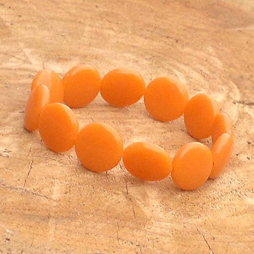 Oranžový lentilkový náramek