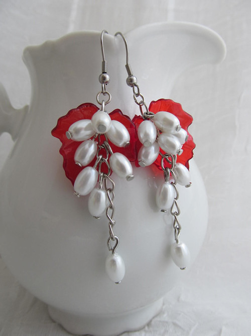 Rosa na listě - náušnice na chirurgickém háčku