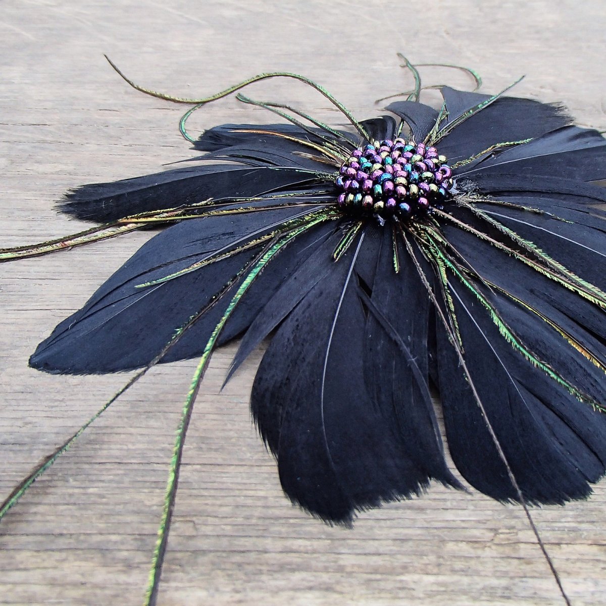 Péřovka s trochou z páva