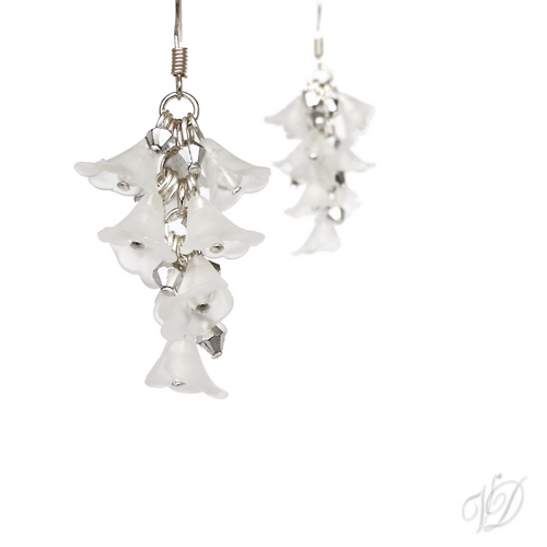 Náušnice - Květinové hrozny bílé frost (0231)