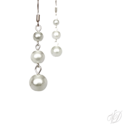 Náušnice - Stébla perličková bílá menší (0233)