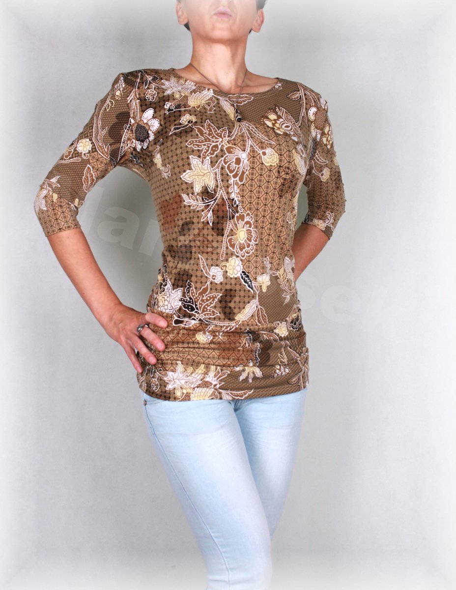 Triko s řasením v pase vz.163