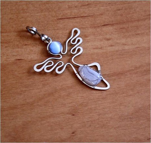 MALÝ ANDÍLEK-CHALCEDON +ULEXIT-tepaný-hypoalergenní chirurgická ocel