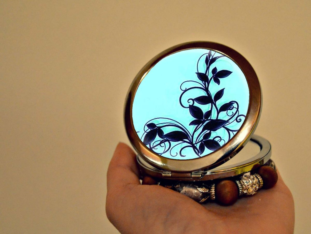 Zrcátko Z lesů a kapradin