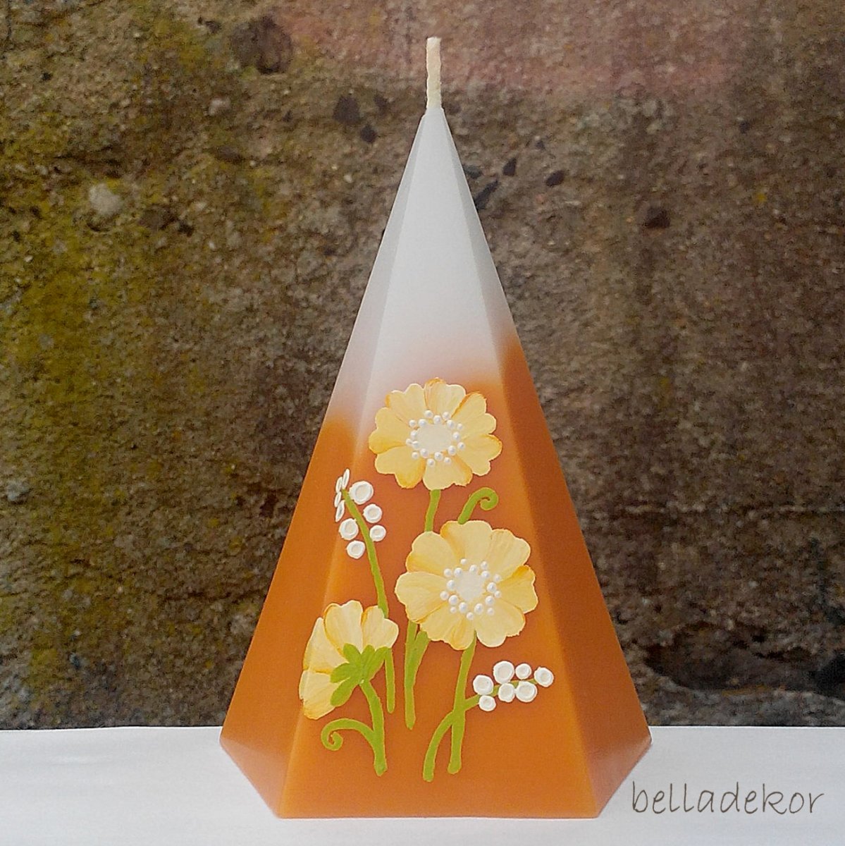 Svíčka malovaná - jehlánek