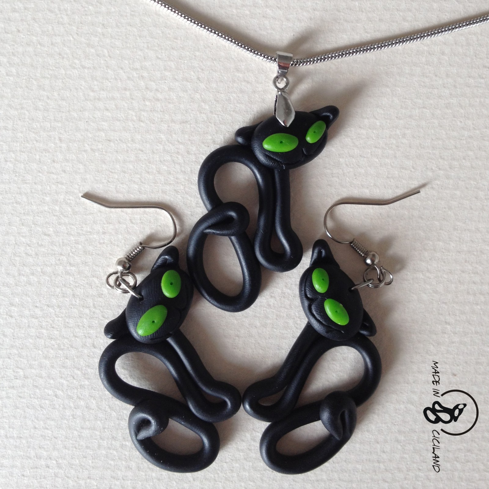 Zelenooká kočičí trojka 