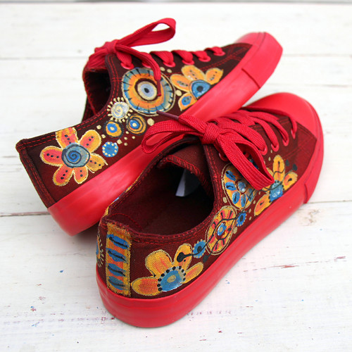 Tenisky mandalíny na červené vel.40